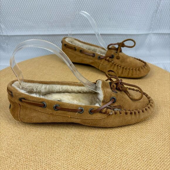 Clarks | Tan Brown Leather Furry Slip On Moccasin Shoes | Size 7 - Picture 2 of 10